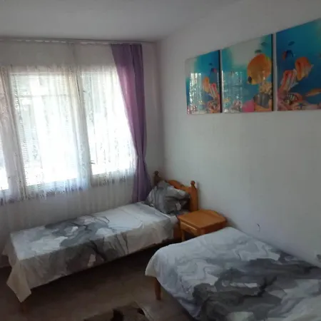 Appartement Vazov *